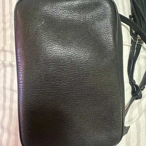Saint Laurent Black Camera Lou Bag - Picture 4 of 14